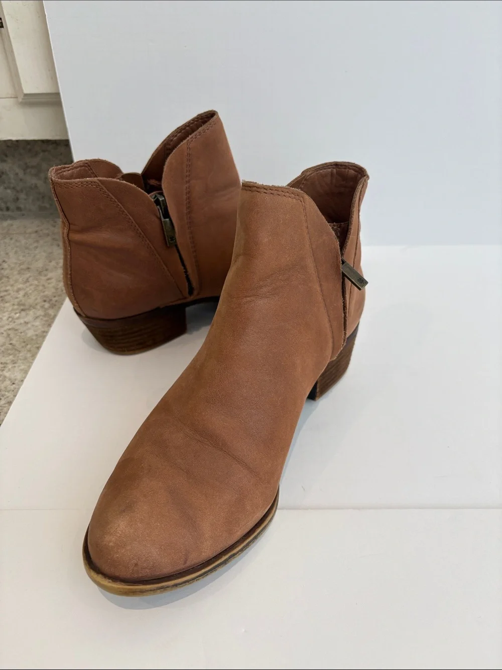 Lucky Brand Women's Tan, Tobacco Brown Leather Ankle Booties 6.5